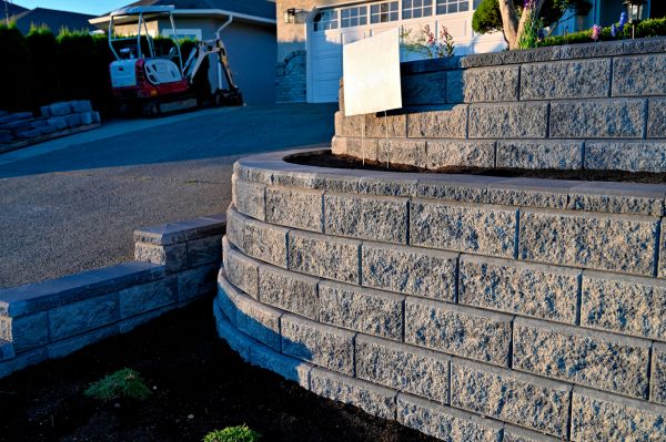 Stone Retaining Wall Repair in St Louis