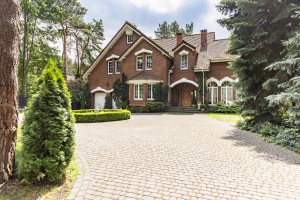 Driveway Brick Repair in St Louis
