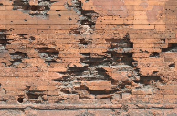 Damaged Brick Repair in St Louis