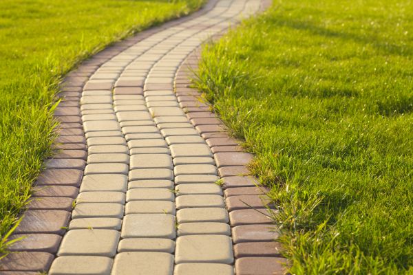 Sidewalk Brick Repair in St Louis